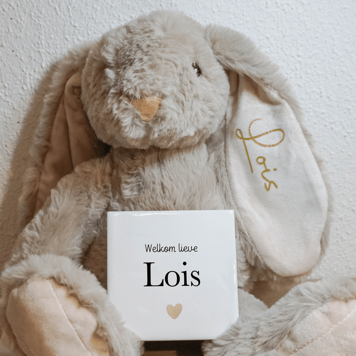 Gepersonaliseerd Knuffelkonijn Beige + Geboorte tegeltje | Uniek kraamcadeau