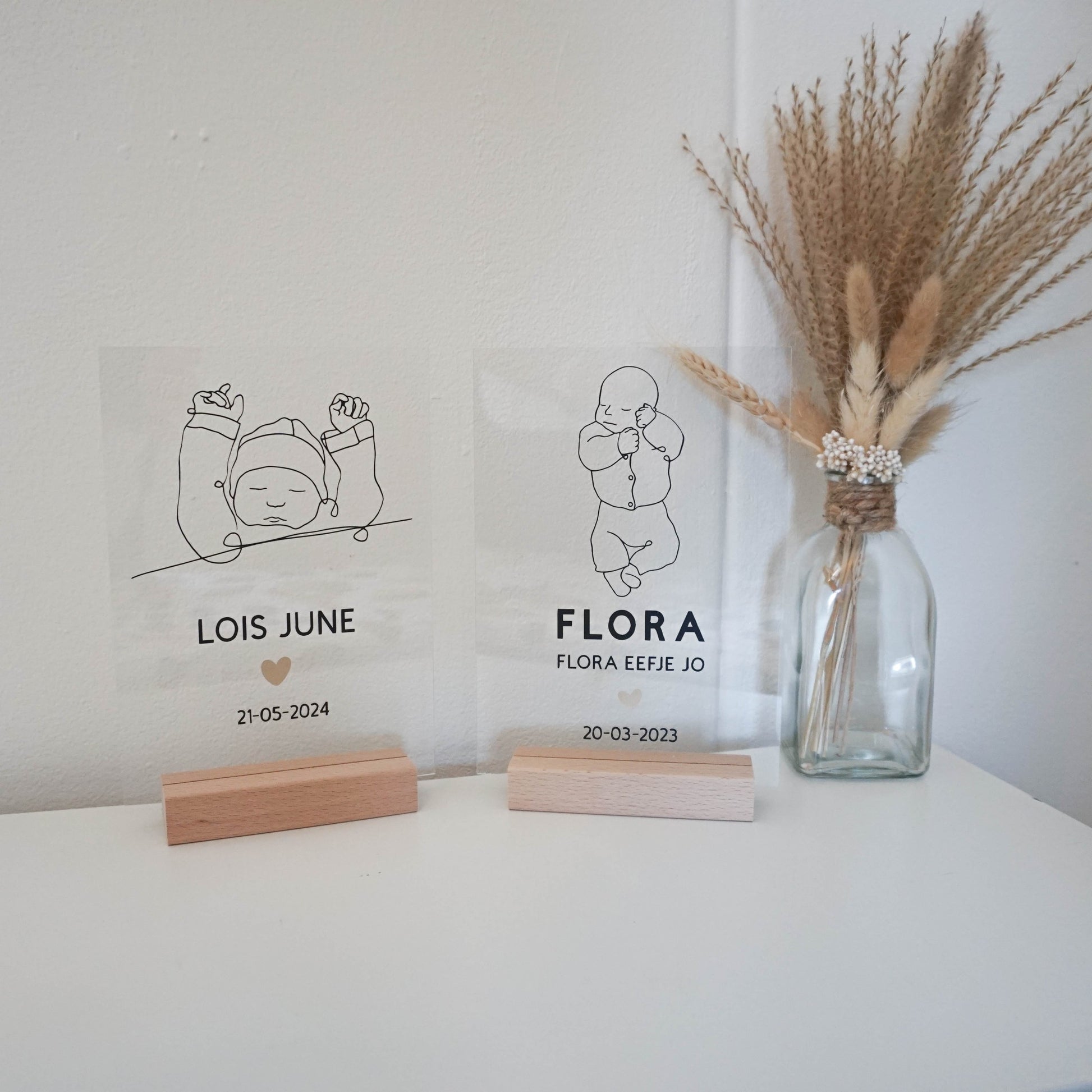 Voorbeeld van verschillende lettertypes die gebruikt kunnen worden voor de naam op het gepersonaliseerde geboorteframe.